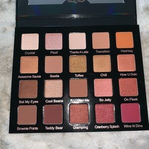 Violet Voss Pro HG Palette